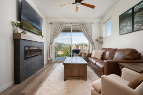 New Sunnyside Flats Condo 281#3 I Hot Tub I Great Views I Best Price I FREE Adventures Daily